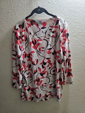 JM Collection Cream Scoop Neck Long Sleeve Top with Red & Black Floral Motif